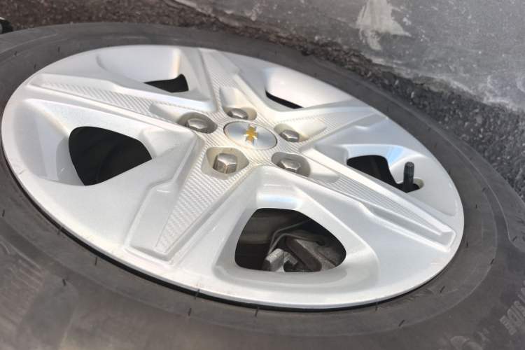 Used Chevrolet Cavalier 2019 320 Automatic Enjoyment with Sunroof