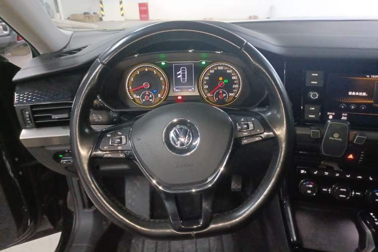 Used Volkswagen Passat 2019 330TSI Elite Edition China VI