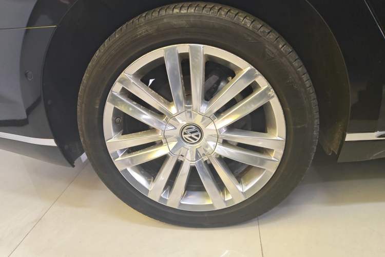 Used Volkswagen Phideon 2018 380TSI Two-Wheel-Drive Flagship Edition
