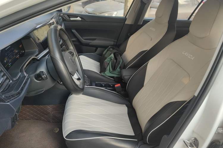 Used Volkswagen Lavida 2025 New Sharp 1.5L Outstanding New Edition
