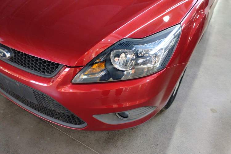 Used Ford Focus 2013 Hatchback Classic 1.8L Manual Base Model