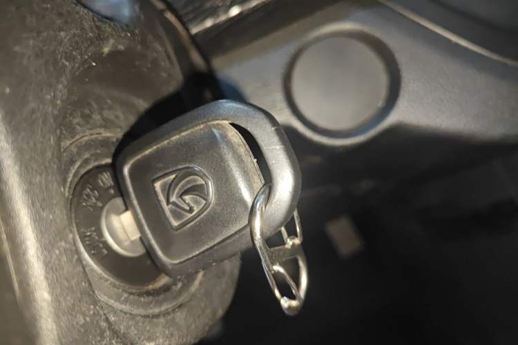 Used Baojun 310 2016 1.2L manual Comfort trim level