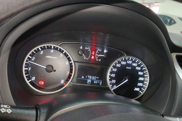 Used Nissan Sylphy 2018 1.6XE CVT Comfort Edition Instrument Cluster