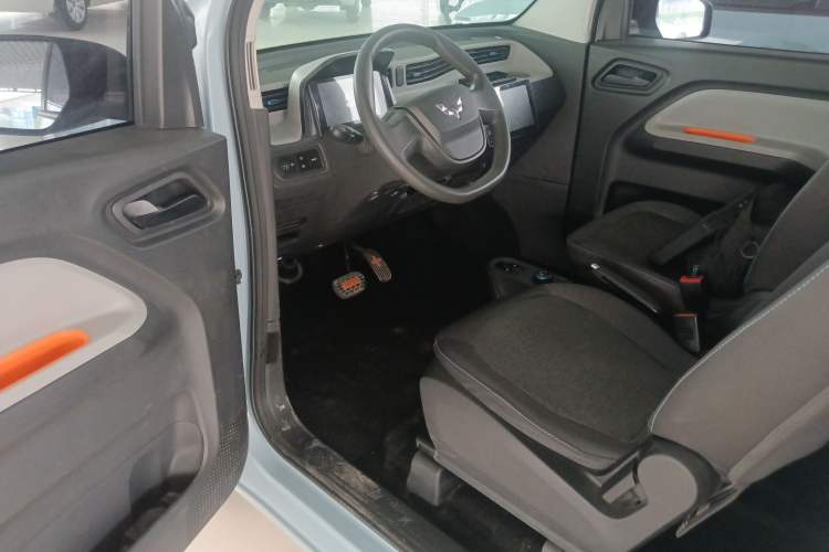 Used Wuling Hongguang MINIEV 2020 Freedom Version Lithium Iron Phosphate
