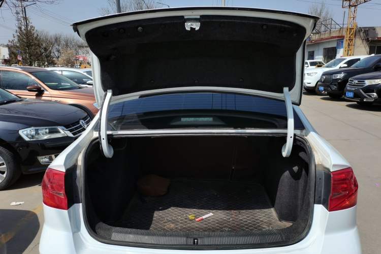 Used Volkswagen Bora 2019 Bora Legend 1.5L Automatic Leading Model China VI Standard Trunk