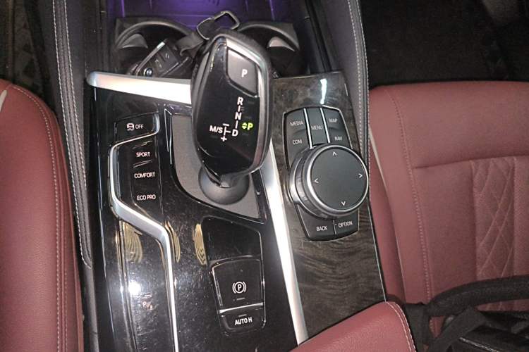 Used BMW 5 Series 2022 Restyled 525Li M Sport Package