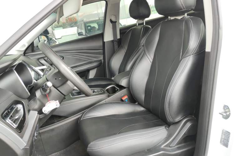 Used JETOUR X70M 2021 1.5T Manual Urban Partner Model 5 Seats
