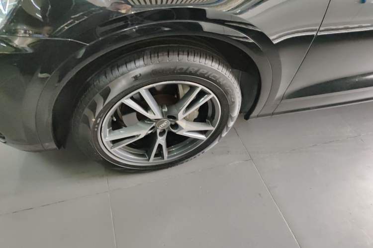 Used Audi Q5L 2020 Updated 40 TFSI Prestige Fashion Edition Exterior 4