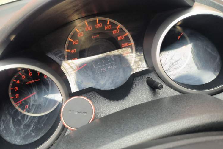 Used Honda Fit 2008 1.3L automatic comfort version