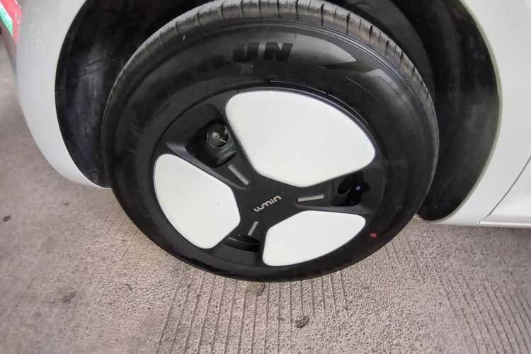 Used CHANGAN NEVO Lumin 2025 205 km Xiangqin Version Exterior 4