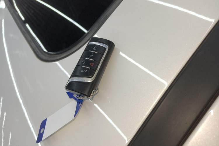 Used GAC Trumpchi M6 2021 270T DCT Luxury Edition (7-seater)
