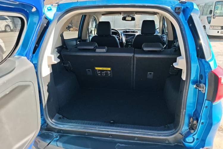 Used BYD Yuan New Energy 2019 EV360 Smart Connect Leading Model Trunk