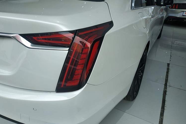 Used Cadillac CT6 2021 28T Luxury Version