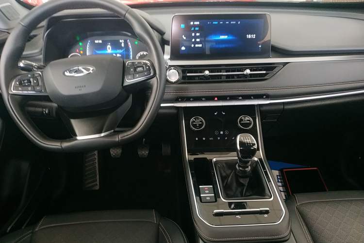 Used Chery Tiggo 8 2025 Excellence Version 230 TCI Manual Comfort Edition 5 Seats