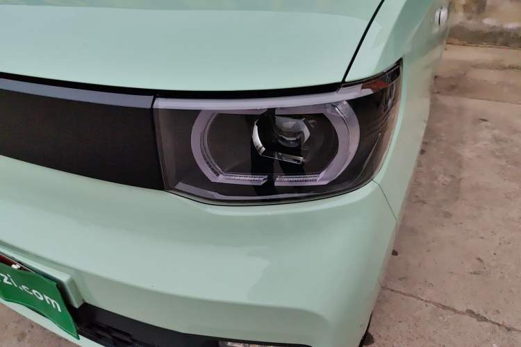 Used Wuling Hongguang MINIEV 2021 Macaron Premium Model – Lithium Iron Phosphate