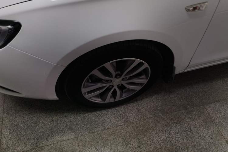 Used Buick GT 2019 18T Automatic Connected Elite Model China V Standard Exterior 4