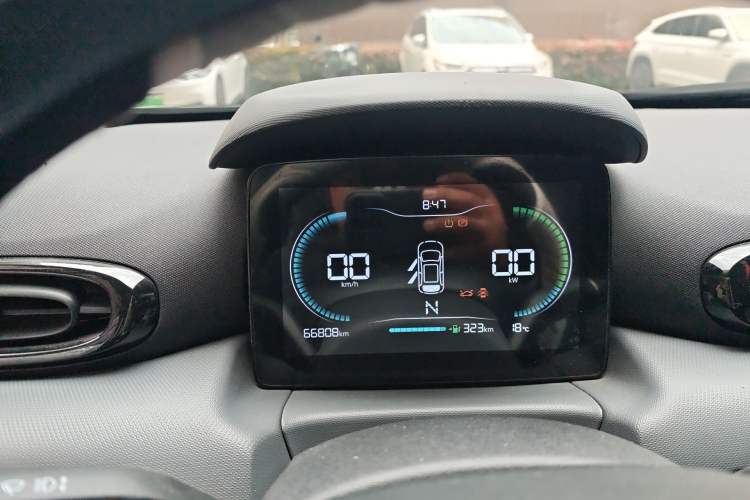 Used Leapmotor T03 2021 400 Lite Edition - Lithium-Ion Battery
