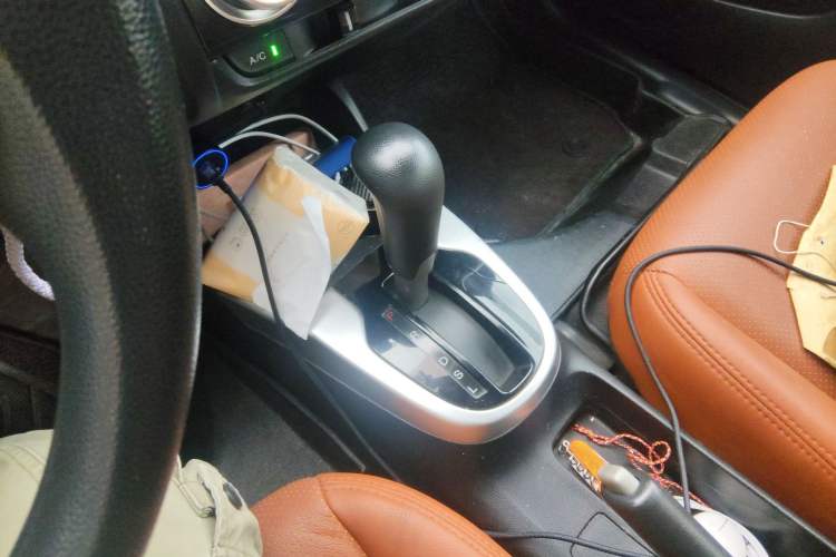 Used Honda Fit 2014 1.5L SE CVT Fashion Model