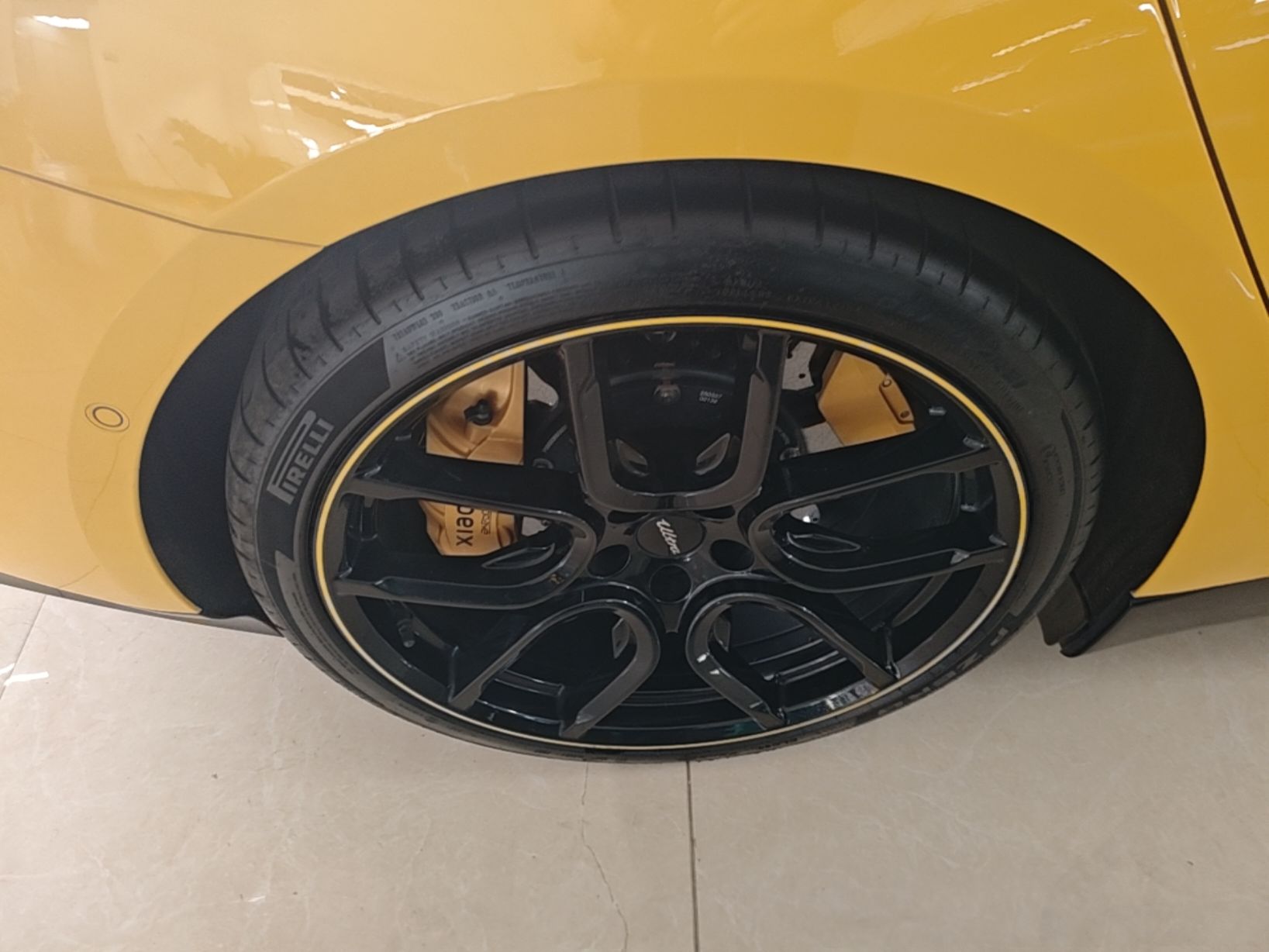 Xiaomi Auto SU7 Ultra 2025 Ultra Model — снимка 11