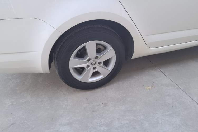 Used Skoda Octavia 2017 Classic Model 1.6L Automatic Standard Edition
