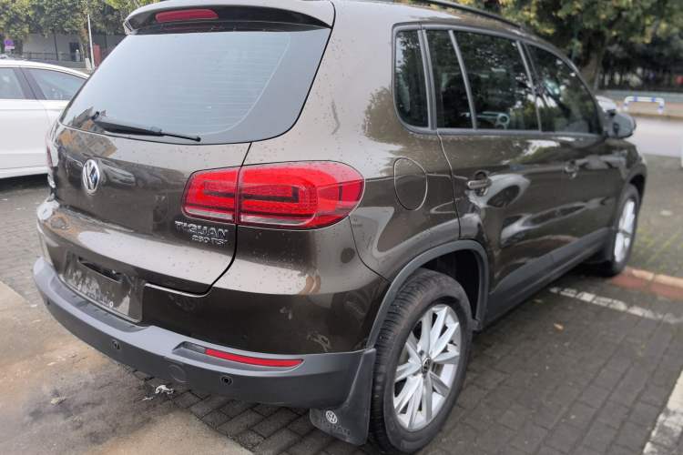 Used Volkswagen Tiguan 2016 280TSI Automatic Two-Wheel-Drive Silk Road Style Edition Rear Right 45 Deg