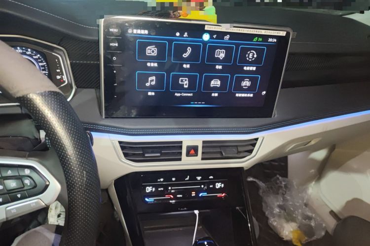 Used Volkswagen Tayron GTE Plug-in Hybrid 2023 280TSI Luxury Plus Advanced Edition Audio And AC Panel