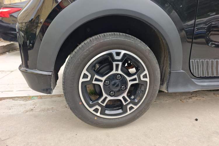 Used Geely Galaxy Panda 2025 210km Panda Kart Right Rear Wheel Hub