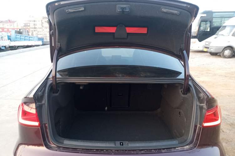 Used Audi A3 2015 Limousine 40 TFSI Automatic Comfort Model
