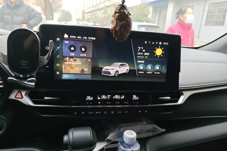 Used Toyota Sienna 2024 2.5L Hybrid Prestige Deluxe Edition