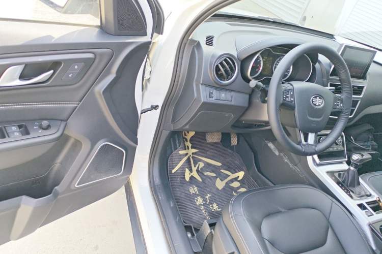 Used Bestune X40 2019 1.6L Automatic Luxury Edition China VI