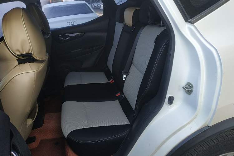 Used Nissan Qashqai 2016 2.0L CVT Elite Edition
