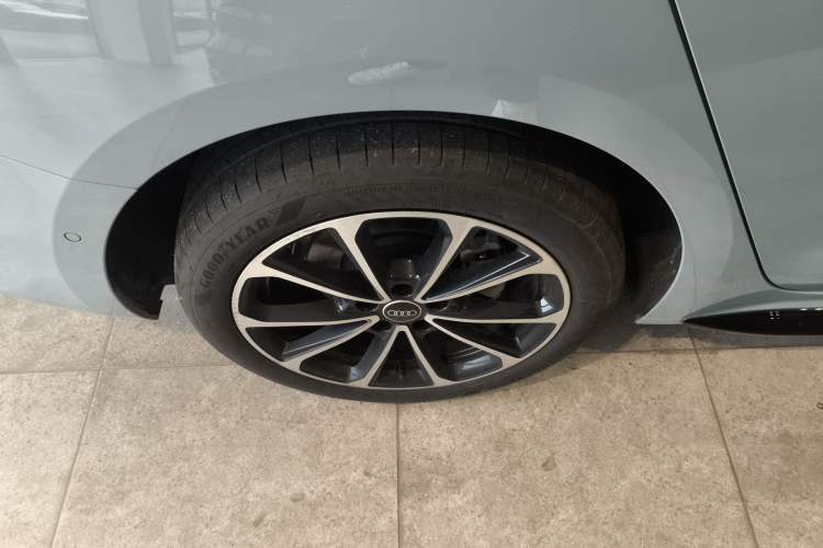 Used Audi A5L 2026 2.0T Sport
