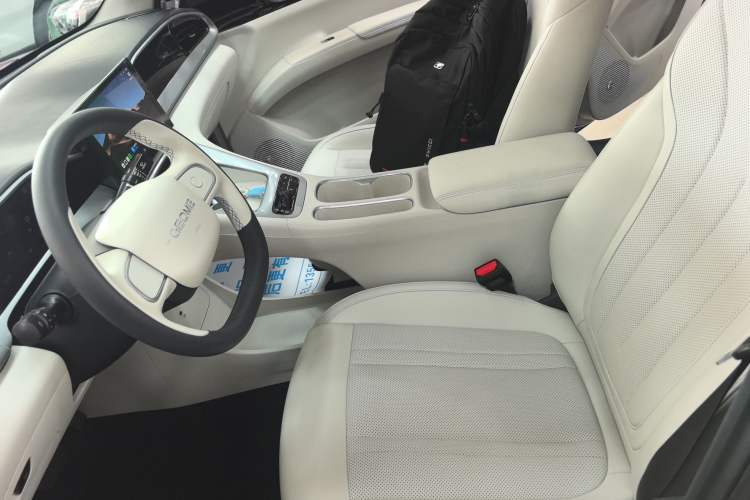 Used Geely Galaxy Geome 2025 310km Youth Edition
