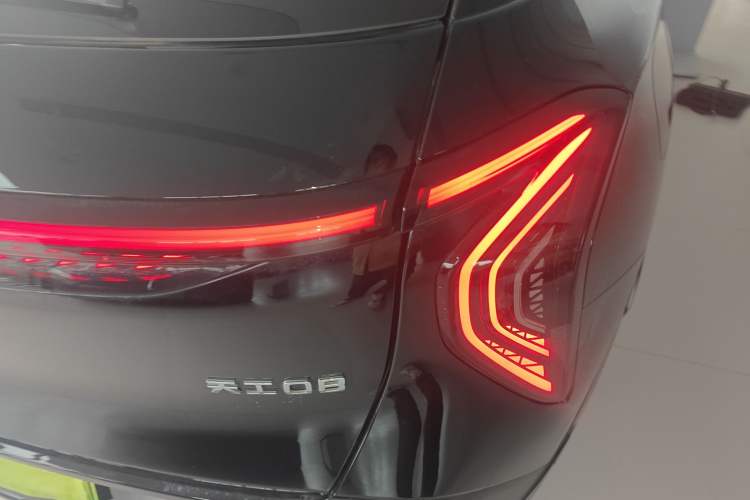 Used Hongqi Tiangong 08 2025 680 Ultra Four-Wheel-Drive Version