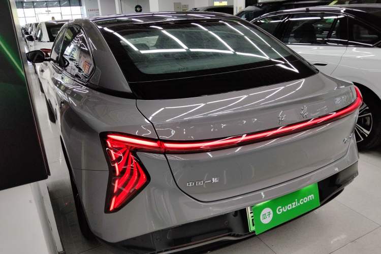 Used Hongqi EH7 2024 820 Pro Rear Left 45 Deg