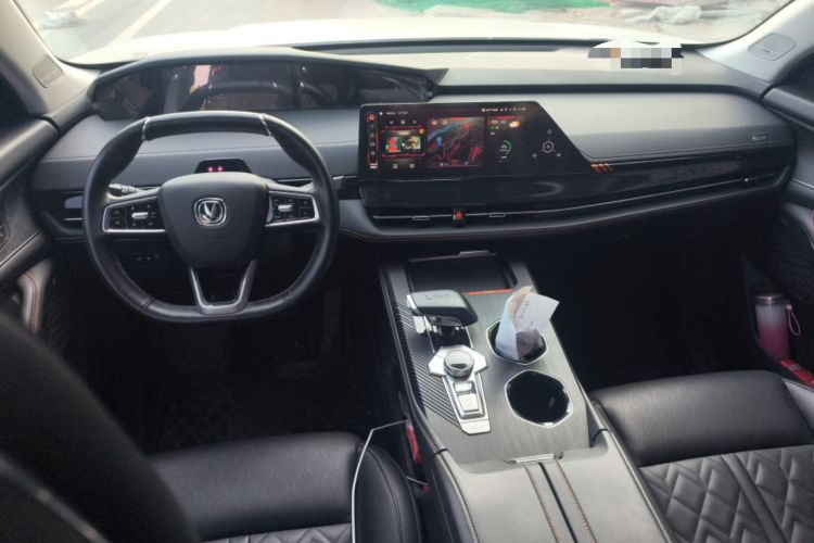 Used CHANGAN UNI-K 2021 2.0T Prestige Edition Center Console