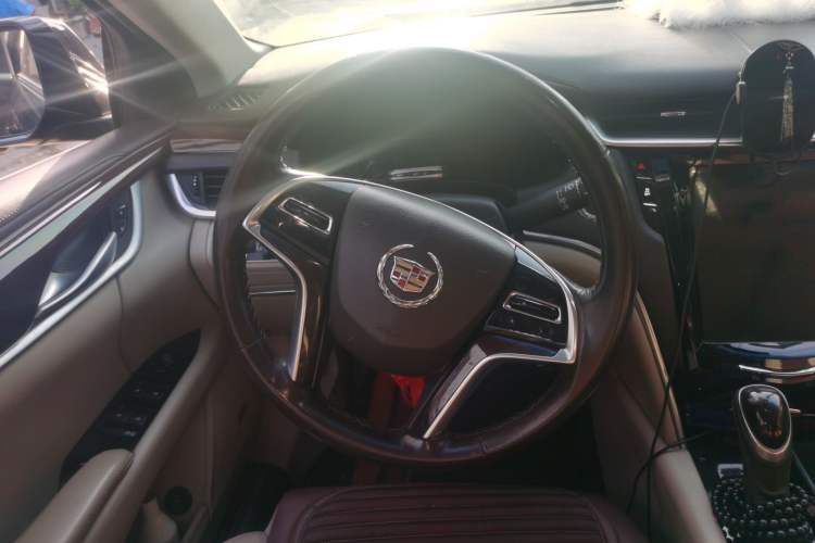Used Cadillac XTS 2015 28T Elite Model Steering Wheel