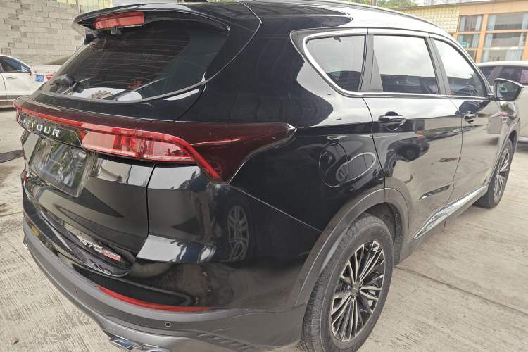 Used JETOUR X70 PLUS 2023 1.5T Manual Warrior PRO 7-Seater Rear Right 45 Deg