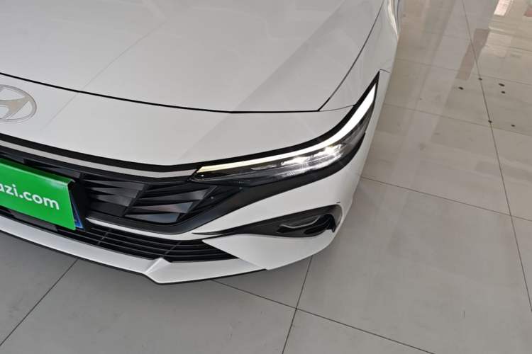 Used Hyundai Elantra 2023 1.5L CVT GLX Elite Edition Left Front Headlight