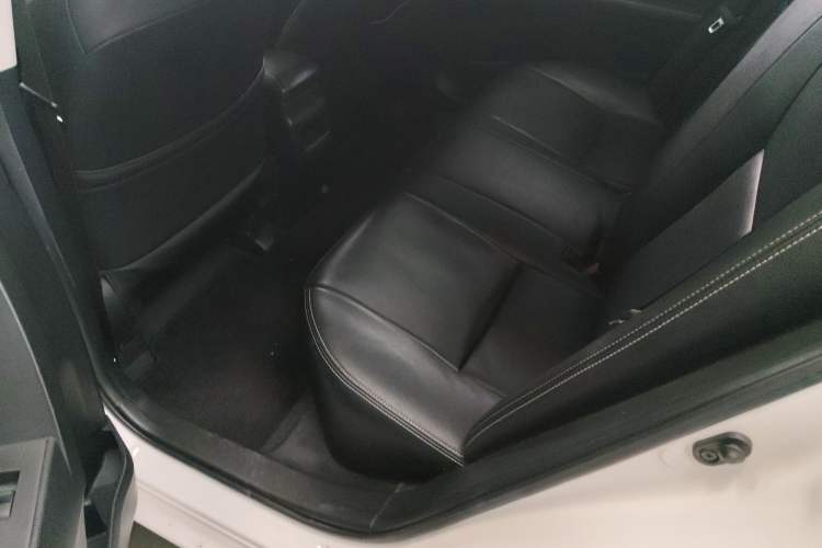 Used Toyota Corolla 2014 1.6L CVT GL Left Rear Seat