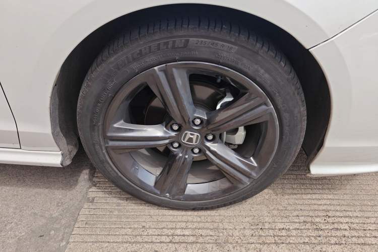 Used Honda Inspire 2025 260TURBO Elite Edition Right Front Wheel Hub