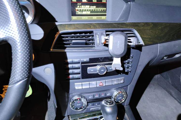 Used Mercedes-Benz C-Class 2013 C 260 CGI Fashion Model