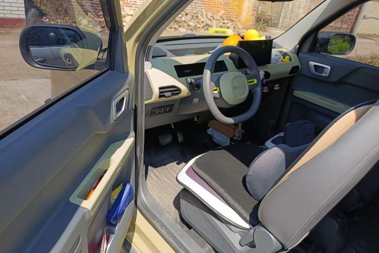 Used Geely Galaxy Panda 2024 200km Panda Rider
