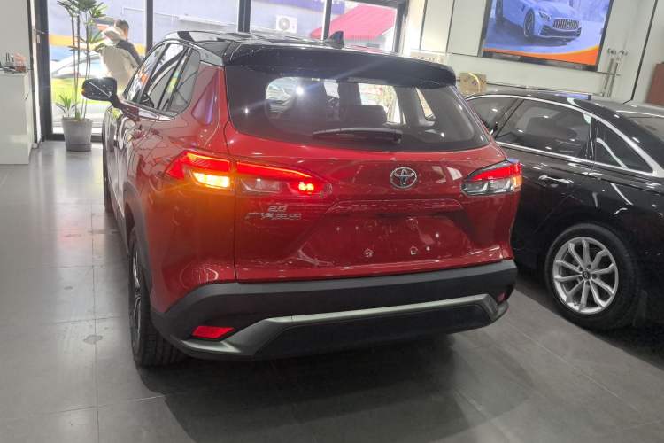 Used Toyota FRONTLANDER 2022 2.0L CVT Luxury PLUS Edition