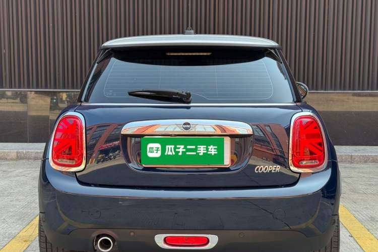 Used MINI 2018 1.5T COOPER Artist