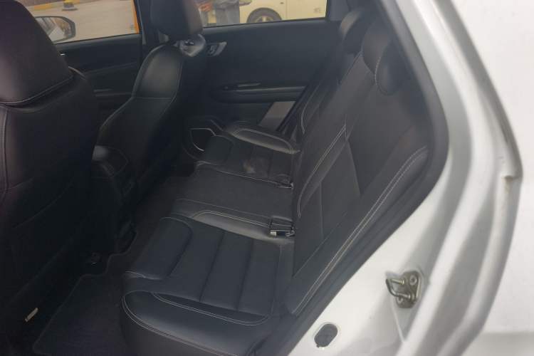 Used Geely Auto Vision X3 2017 1.5L Manual Luxury Model
