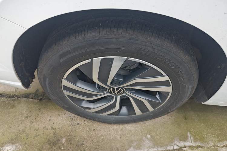 Used Volkswagen Bora 2025 200TSI DSG Enjoy Driving Navigation Edition Right Rear Wheel Hub