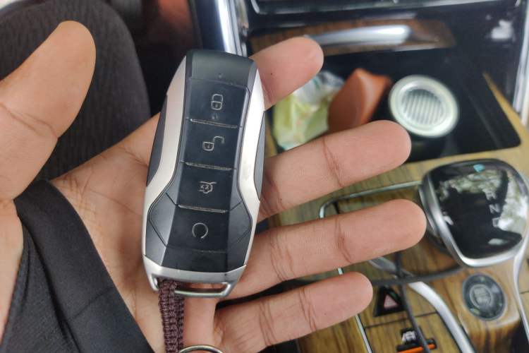 Used BYD Tang New Energy 2021 DM 2.0T Four-Wheel Drive Performance Edition Prestige Model
