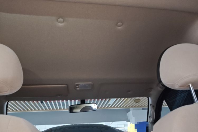 Used FORTHING Lingzhi 2023 M5L 1.6L Base Model 7 Seats Headliner