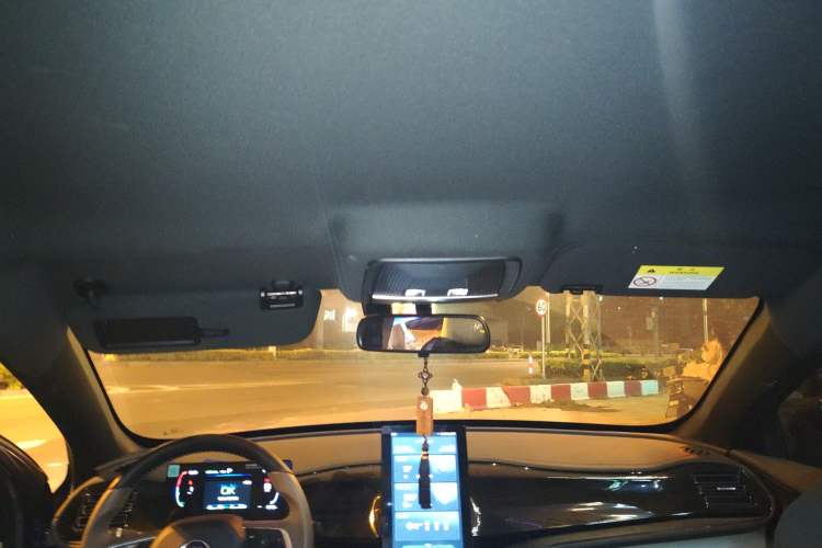 Used BYD Qin PLUS 2024 HONOR Edition DM-i 55KM Leading Model Headliner